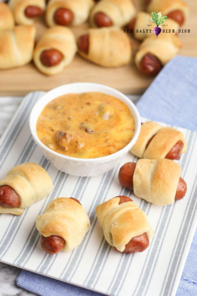 Mini Pigs in a Blanket with Chili Cheese Dip Recipe Salty Side Dish