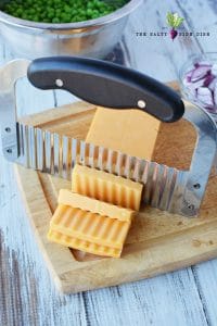 Creamy Ham and Pea Salad Recipe with Cold Peas and Cheddar Cheese