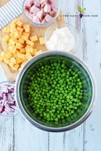 Creamy Ham and Pea Salad Recipe with Cold Peas and Cheddar Cheese
