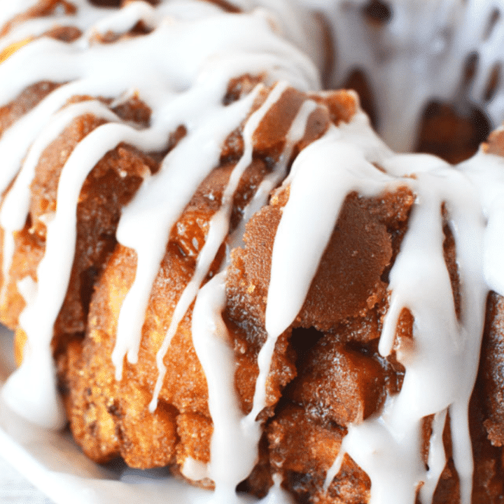 Cinnamon Roll Monkey Bread with Caramel Sauce