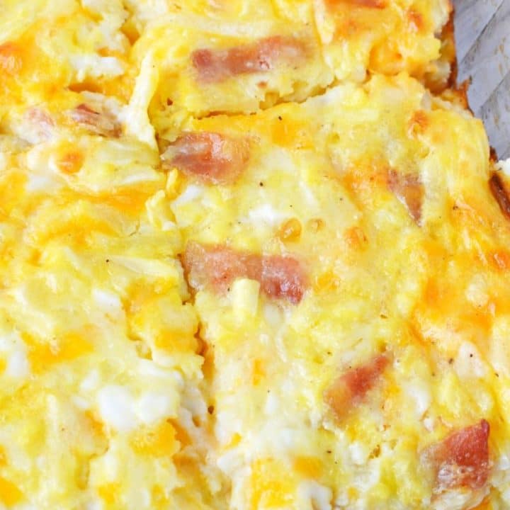Amish Breakfast Casserole - SUPER CHEESY!