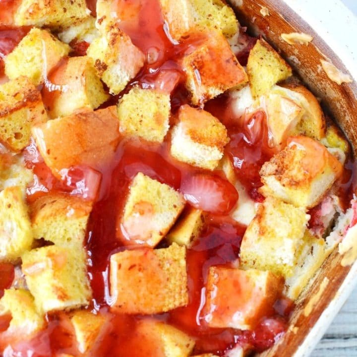 Strawberry French Toast Bake Recipe with Strawberry Sauce