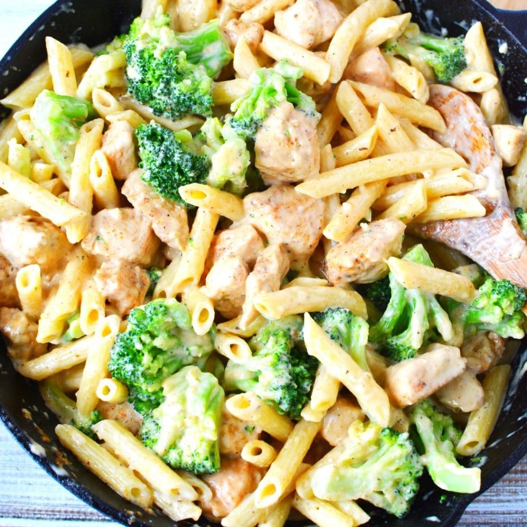 Easy, Creamy Cajun Chicken Pasta Penne