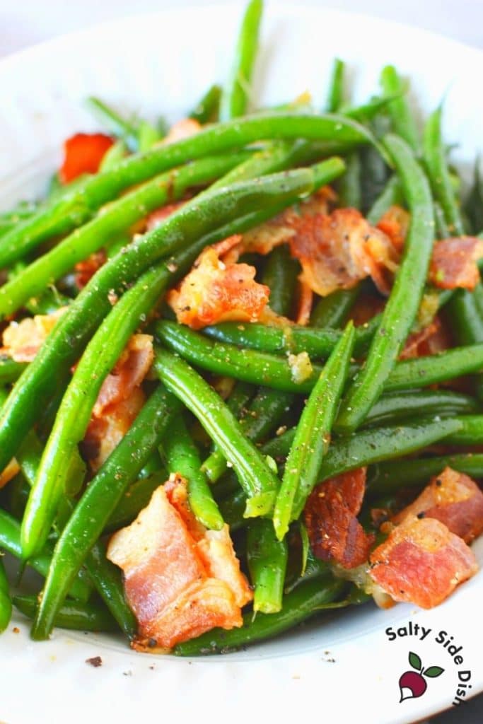Ninja Foodi Green Beans and Bacon Salty Side Dish