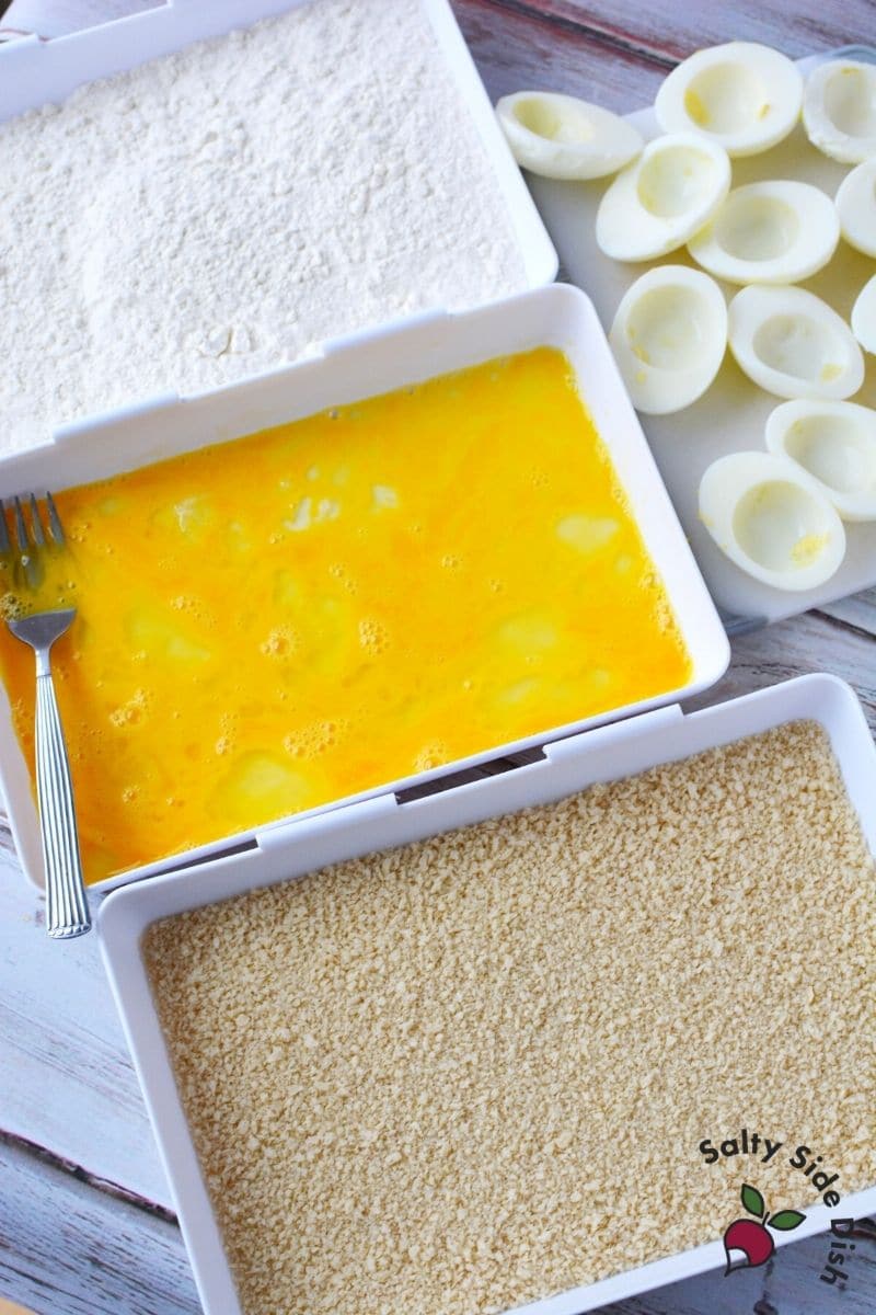 Its important to prep this deviled egg recipe first so there are no mistakes, this is the flour, egg, and panko laid out in a dish