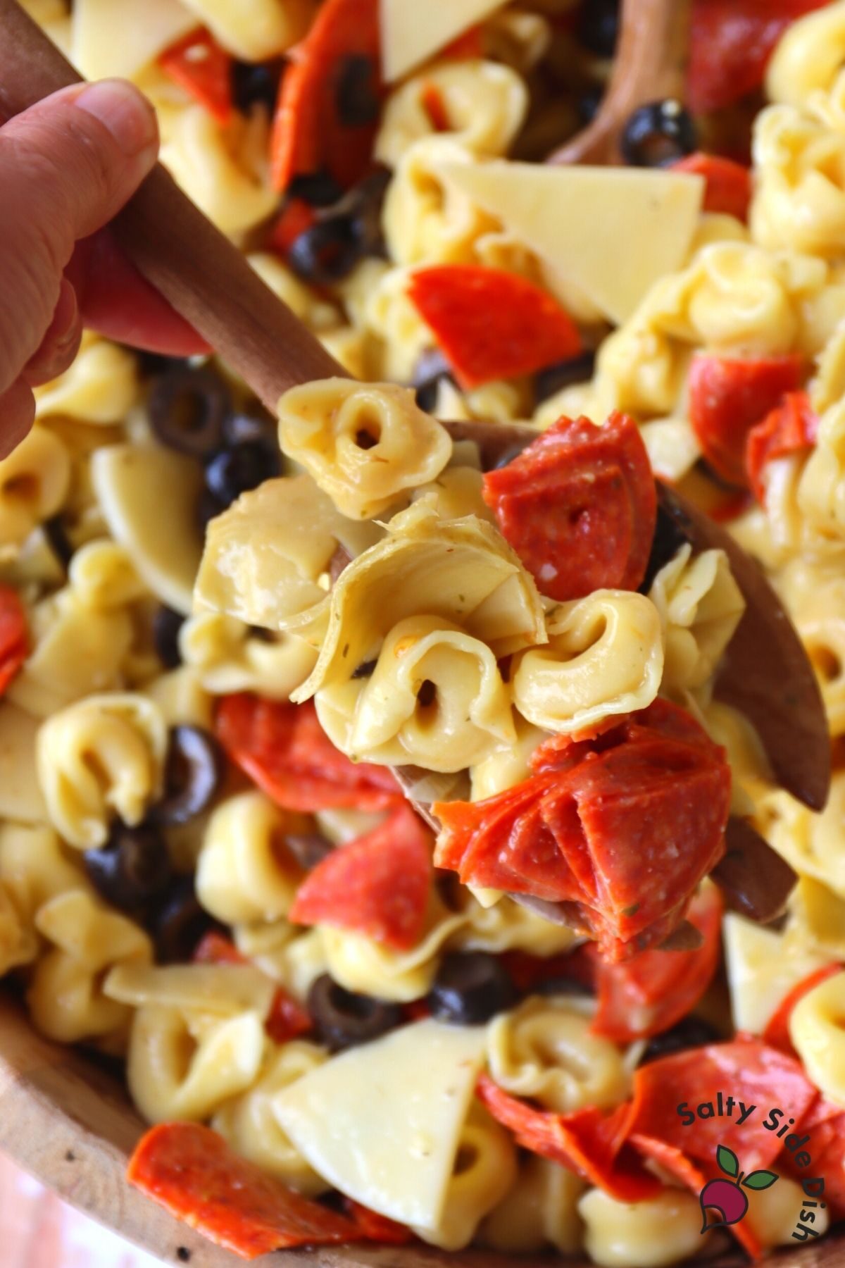 tortellini pasta salad with olives and pepperoni