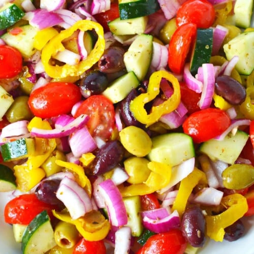 BEST GREEK SALAD WITH DRESSING RECIPE.