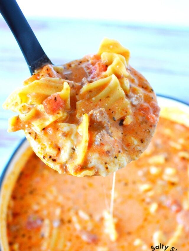 30 Minute Lasagna Soup!